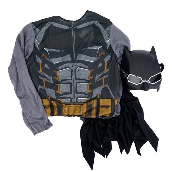 Batman Boys Complete Outfit Costume Gray Black Mask Cape Superhero 5-7 New - Picture 1 of 4